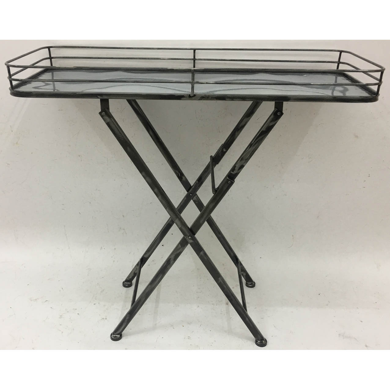 Rectangular tray with folding metal stand