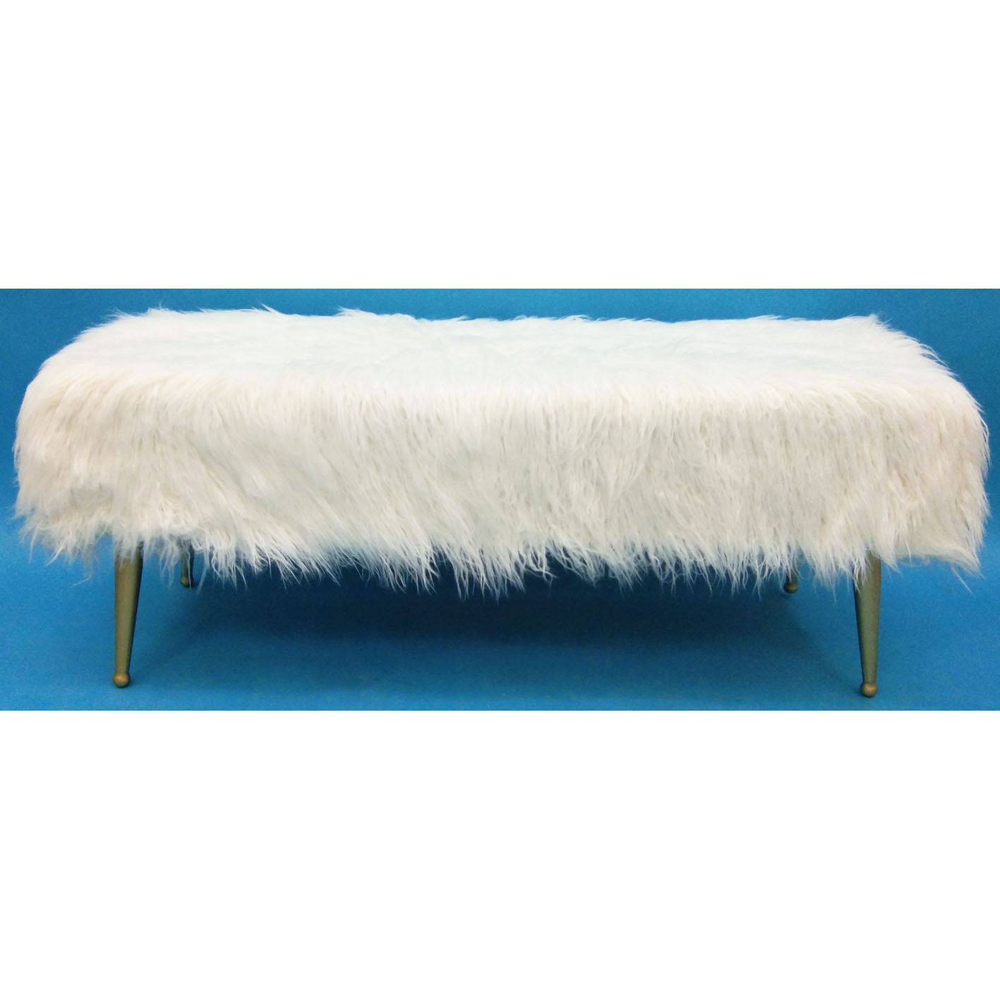 Rectangular fake wool bench with metal legs 