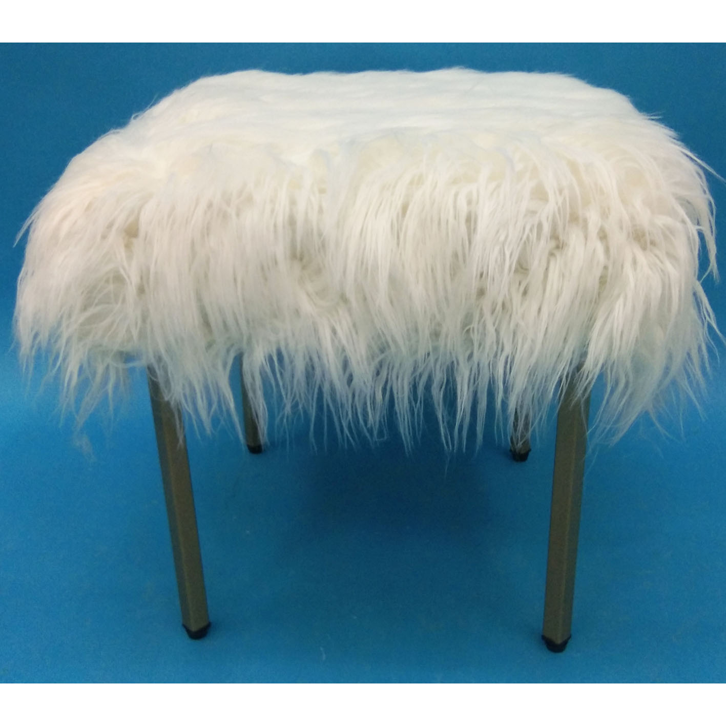 Square fake wool ottoman with metal legs